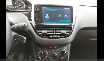 Peugeot 208 complet