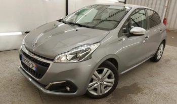 Peugeot 208 complet